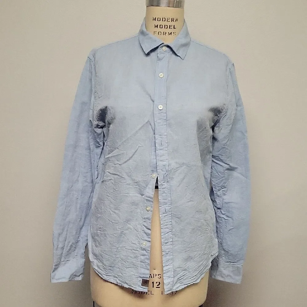 Banana Republic Light Blue Linen Untucked Slim Fit Casual Button Down Shirt, Med